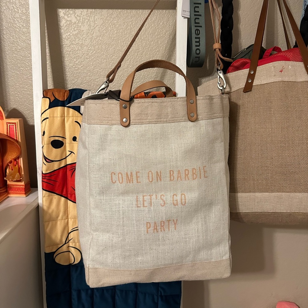Apolis market bag with long strap